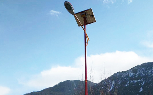 西宁如何选择高质量的太阳能路灯材料：全方位指南